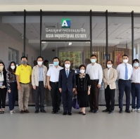 Mr. Narit Therdsteerasukdi, Deputy Secretary General of the BOI, led a visit to Asia Industrial Estate Suvarnabhumi and discuss with Mr. Charlie Sophonpanich, CEO